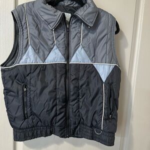 Stylish Black and Gray Quilted Vest VTG BOYS Sears XL Colorblock Hiking